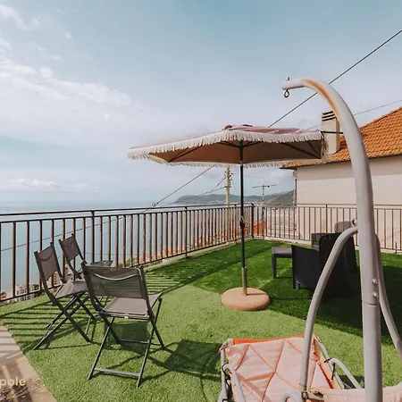 דירה Hill House *